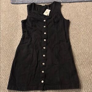 Black Sleeveless Denim Button-Down Dress